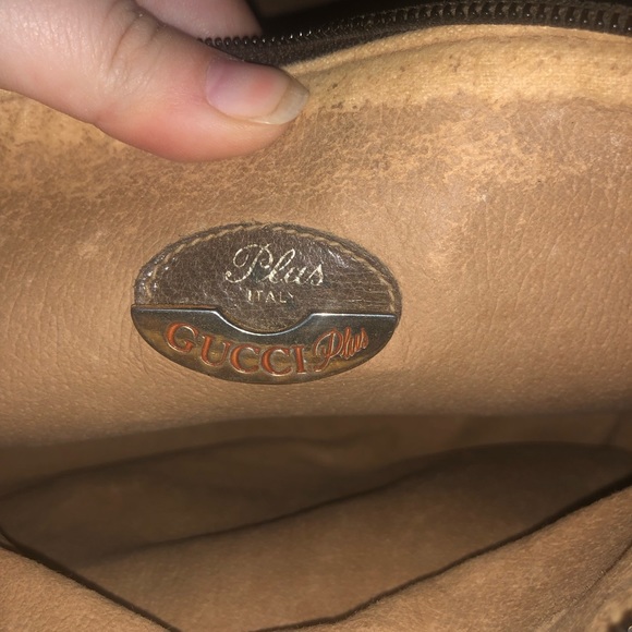 Vintage Gucci Plus Clutch - Picture 14 of 15